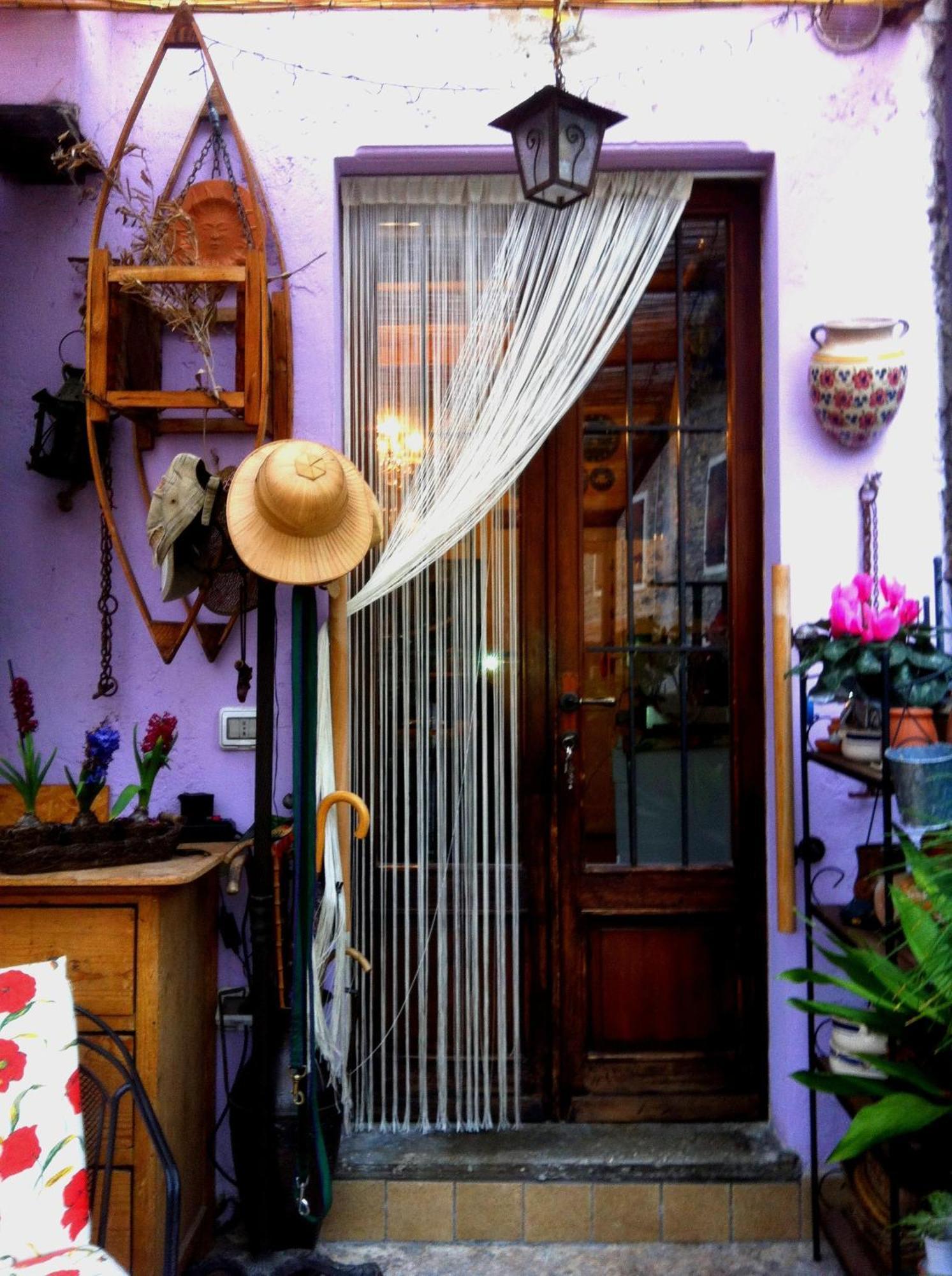 A Casa Di Susi Bed and Breakfast Castelnuovo del Garda Exteriör bild