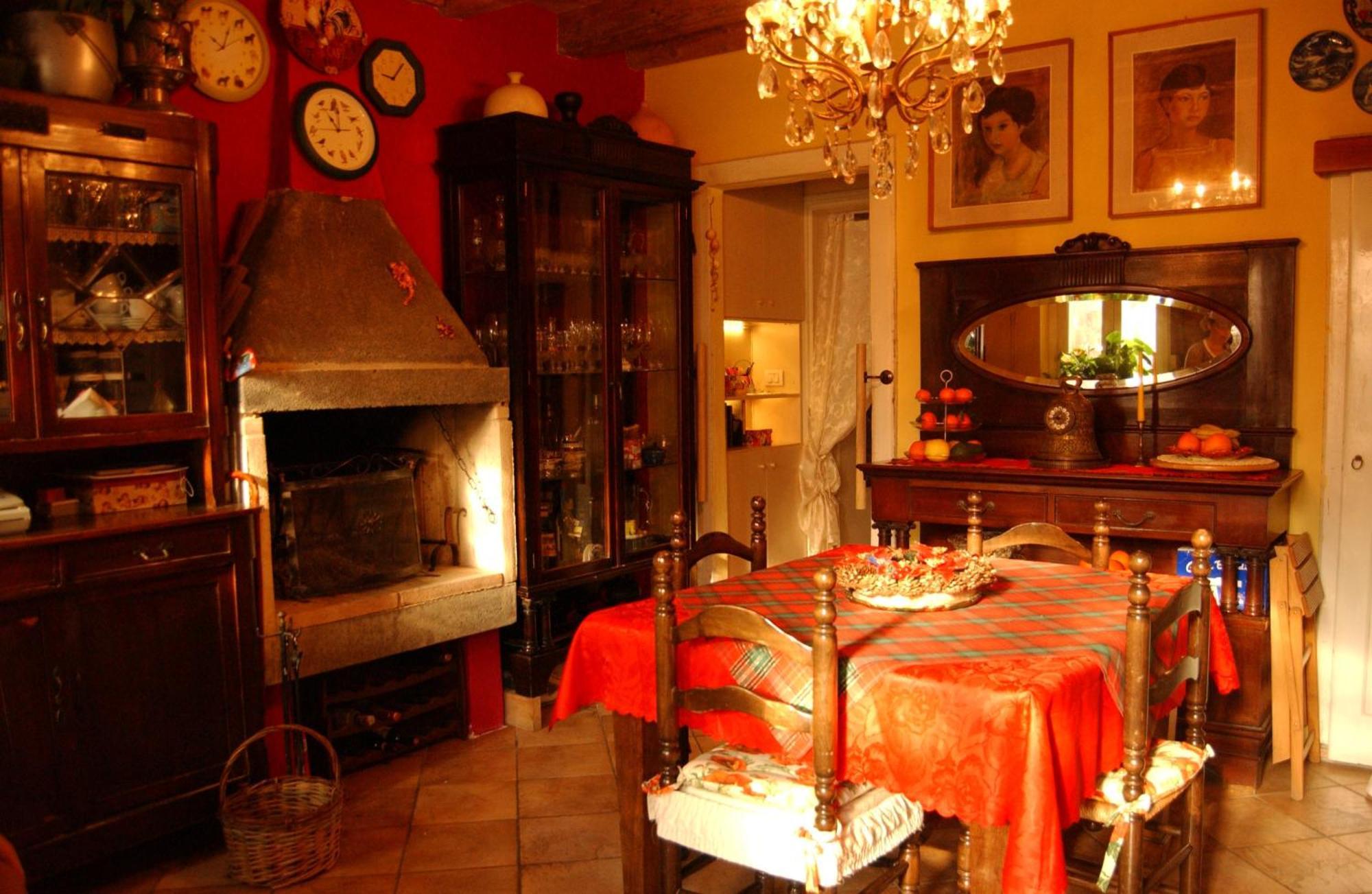A Casa Di Susi Bed and Breakfast Castelnuovo del Garda Exteriör bild