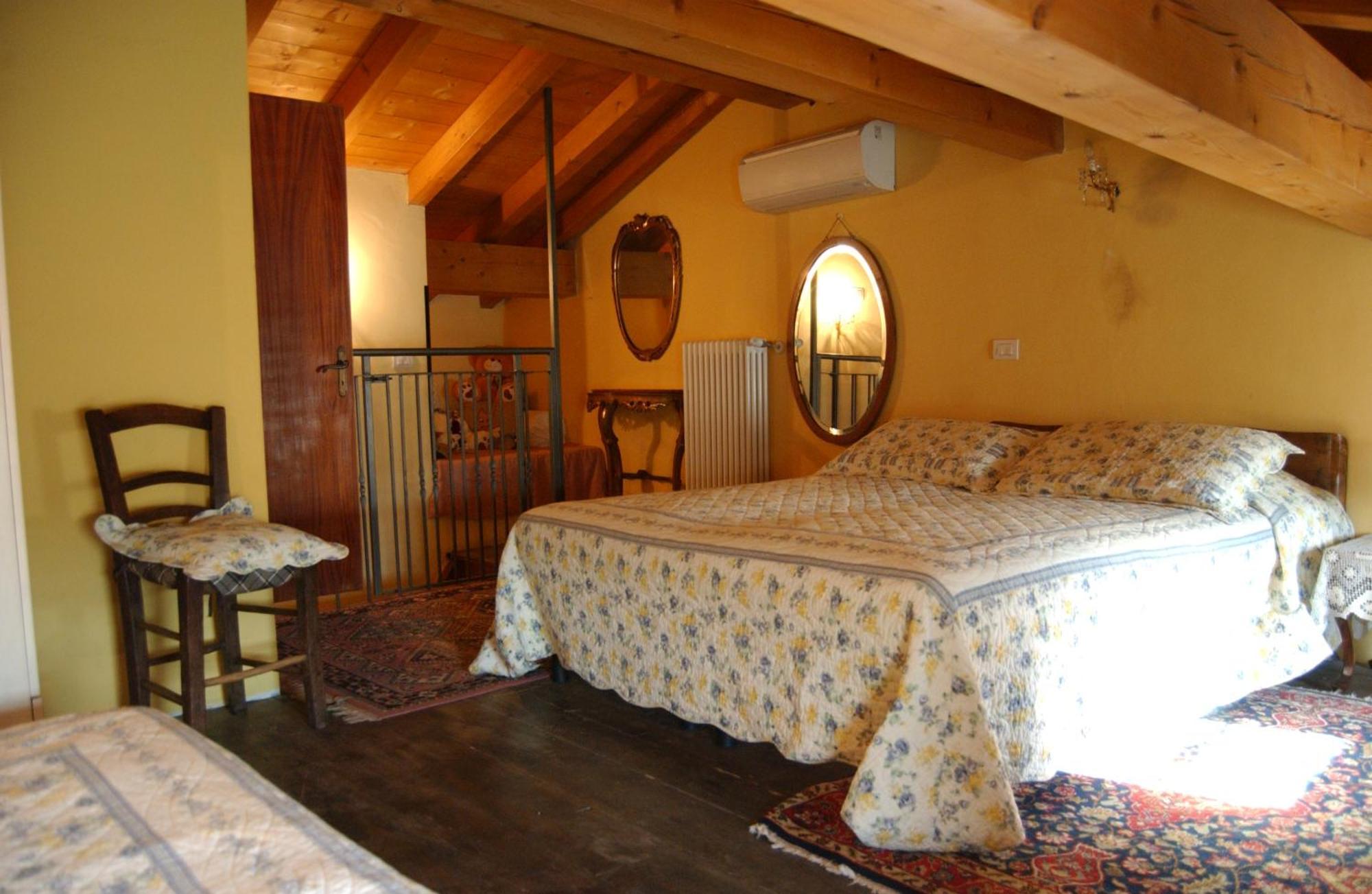 A Casa Di Susi Bed and Breakfast Castelnuovo del Garda Exteriör bild